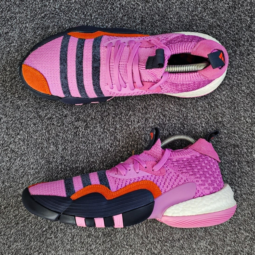 Adidas Men's Trae Young 2 Stratosphere Basketball Shoe Size 10